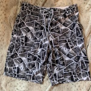 Aeropostale men’s bathing suit